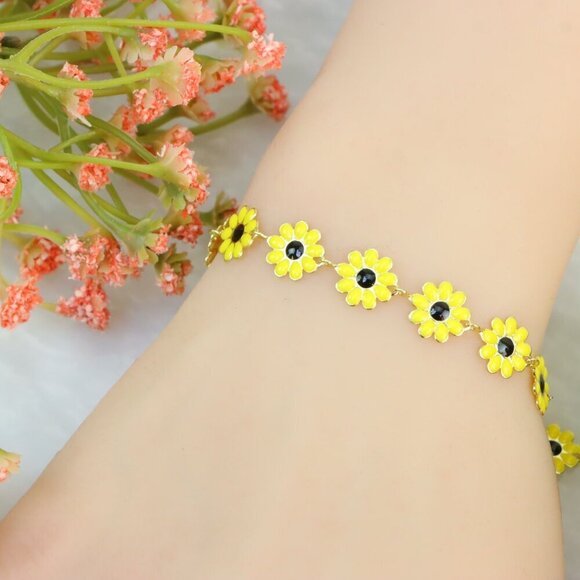 "New Beautiful Design Bracelet for Women/Girls, Gift, B623 - Picture 2 of 10